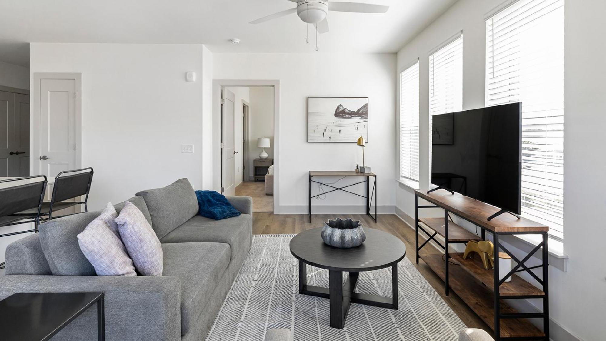 Gallery Apartments By Barsala Huntsville Phòng bức ảnh